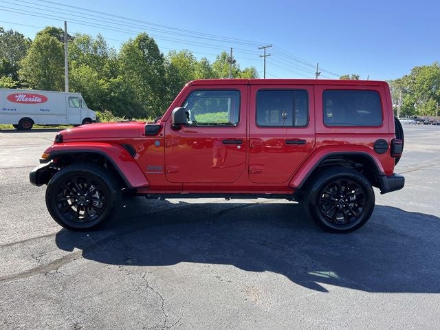 2025 Jeep Wrangler Sahara 4xe