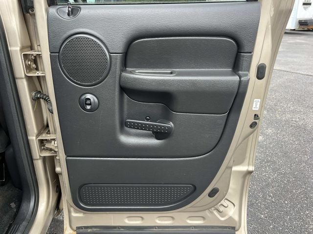 2004 Dodge Ram 1500 SLT