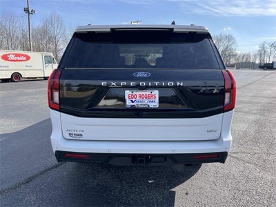 2025 Ford Expedition Max Active