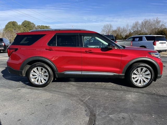 2025 Ford Explorer Platinum