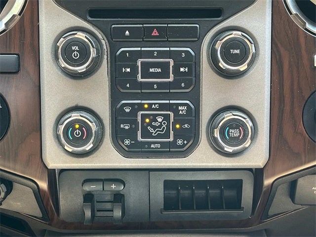 2016 Ford F-250SD Lariat