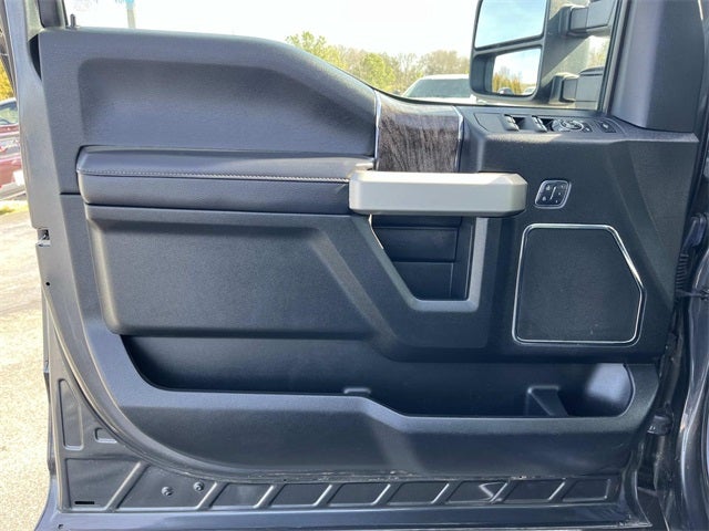 2017 Ford F-350SD Lariat