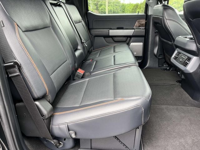 2025 Ford F-350SD Lariat DRW