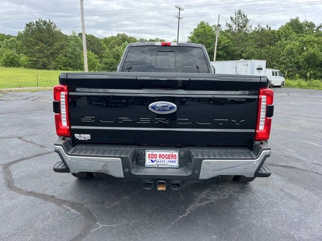 2025 Ford F-350SD Lariat DRW