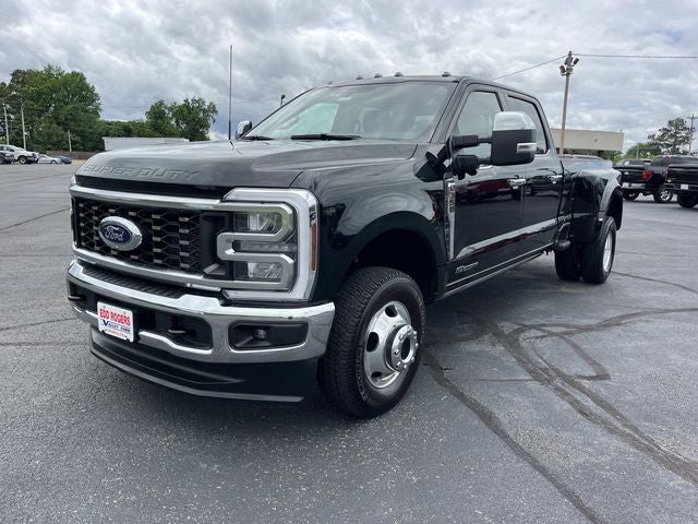 2025 Ford F-350SD Lariat DRW