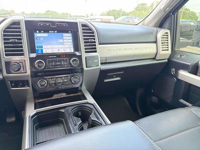 2017 Ford F-350SD Lariat DRW