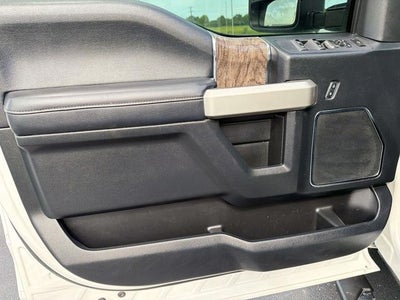 2017 Ford F-350SD Lariat DRW