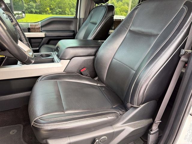 2017 Ford F-350SD Lariat DRW