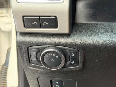 2017 Ford F-350SD Lariat DRW