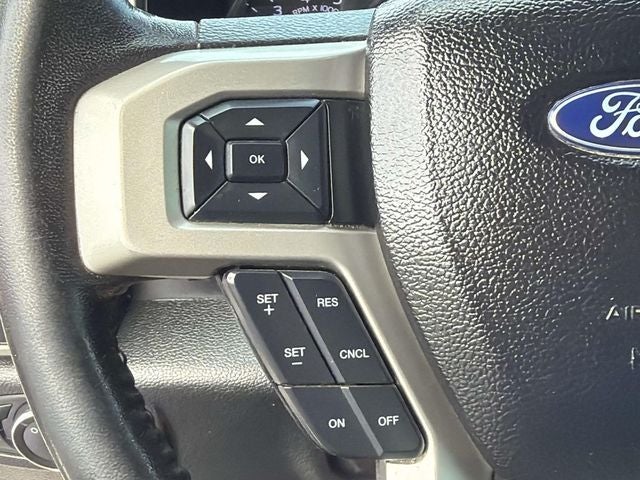 2017 Ford F-350SD Lariat DRW