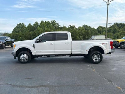 2017 Ford F-350SD Lariat DRW