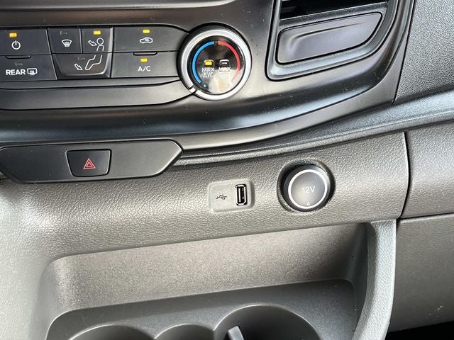 2022 Ford Transit-250 Base