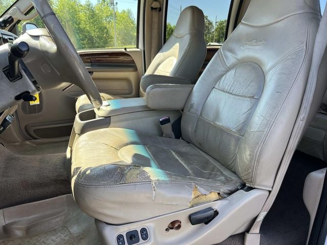 2000 Ford F-250SD Lariat