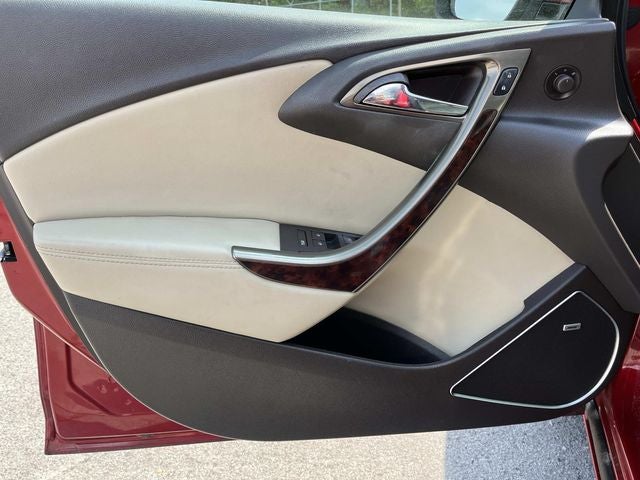 2014 Buick Verano Leather Group