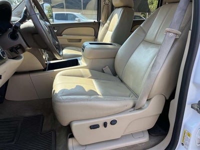 2011 Chevrolet Silverado 3500HD LTZ DRW