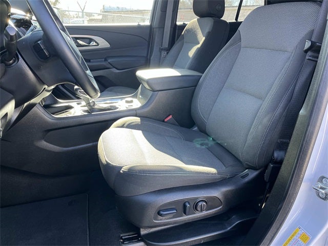 2024 Chevrolet Traverse Limited LT Cloth