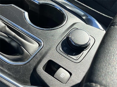 2024 Chevrolet Traverse Limited LT Cloth