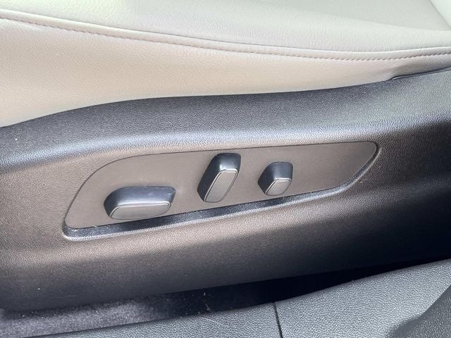 2021 Cadillac XT4 Luxury