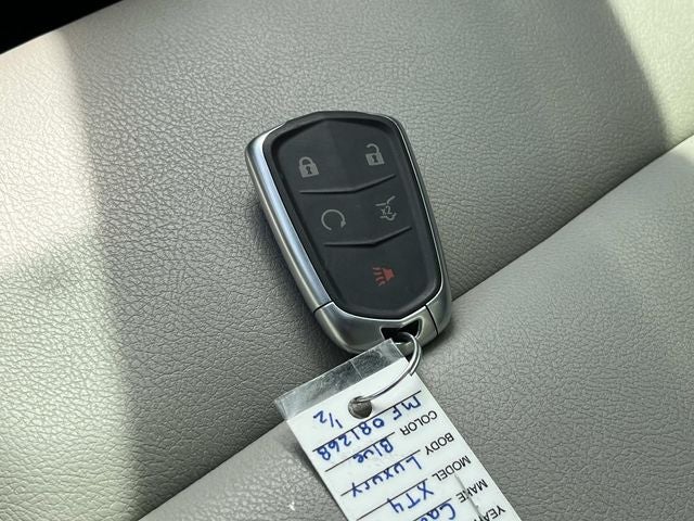 2021 Cadillac XT4 Luxury