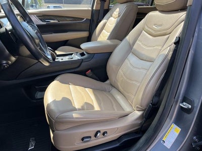 2020 Cadillac XT6 Premium Luxury