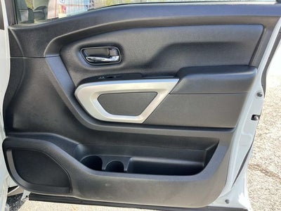 2021 Nissan Titan SV