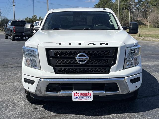 2021 Nissan Titan SV