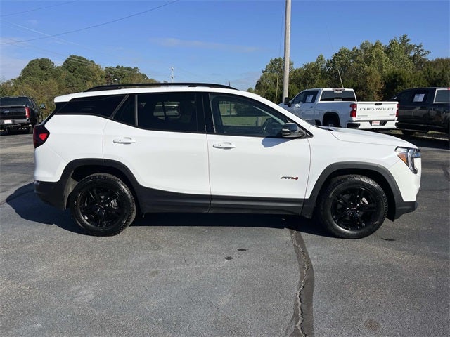 2023 GMC Terrain AT4