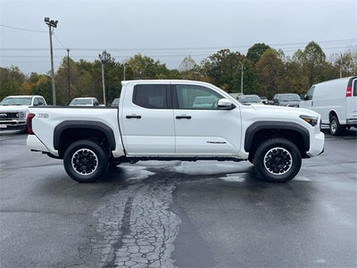 2024 Toyota Tacoma TRD Off-Road