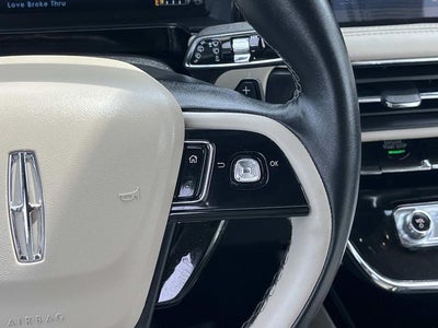 2025 Lincoln Corsair Premiere