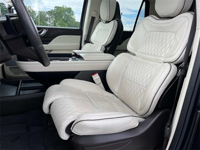 2024 Lincoln Navigator Black Label