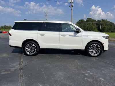 2025 Lincoln Navigator L Reserve