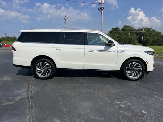 2025 Lincoln Navigator L Reserve