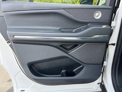 2025 Lincoln Navigator L Reserve