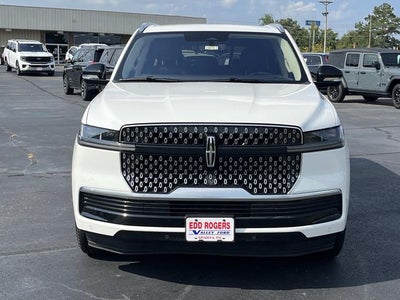 2025 Lincoln Navigator L Reserve