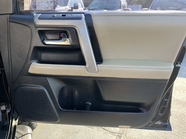 2014 Toyota 4Runner SR5 Premium