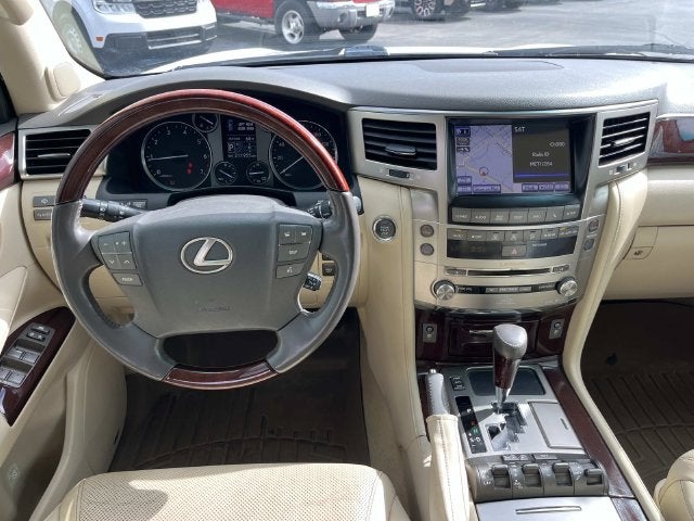 2013 Lexus LX 570
