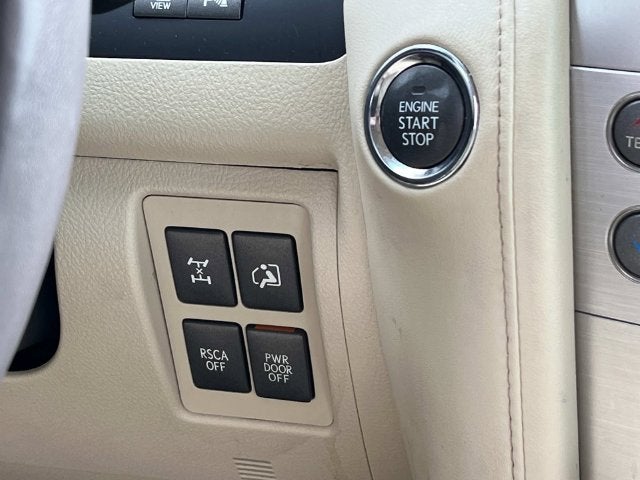 2013 Lexus LX 570