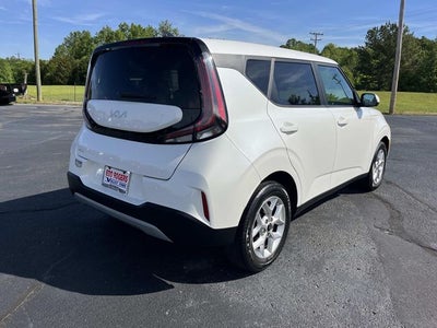 2024 Kia Soul LX