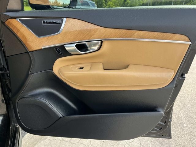 2018 Volvo XC90 T6 Inscription