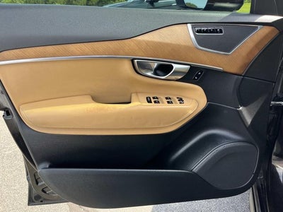 2018 Volvo XC90 T6 Inscription