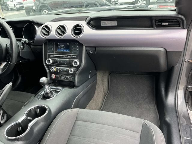 2017 Ford Mustang EcoBoost