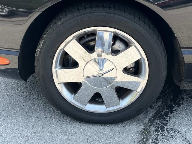 2002 Ford Thunderbird w/Hardtop Premium