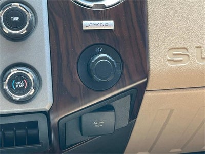 2016 Ford Super Duty F-250 SRW Lariat