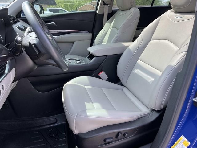 2021 Cadillac XT4 Luxury