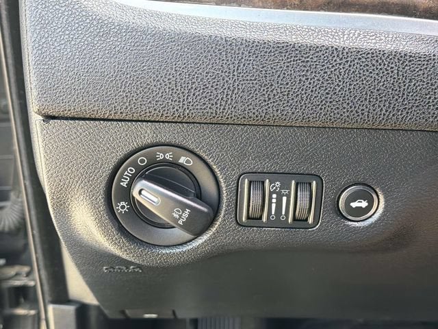 2014 Chrysler 300 300C