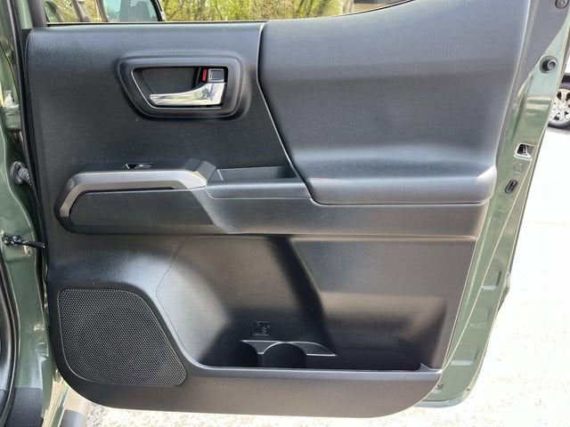 2021 Toyota Tacoma 4WD SR