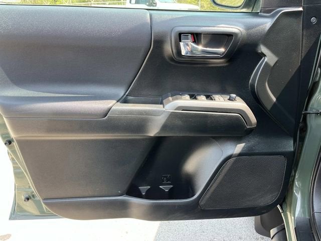 2021 Toyota Tacoma 4WD SR