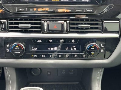 2025 Nissan Pathfinder Platinum