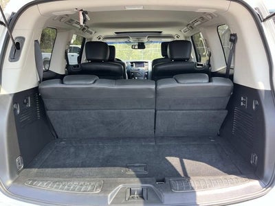 2012 INFINITI QX56 7-passenger