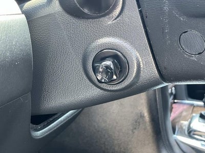 2012 INFINITI QX56 7-passenger